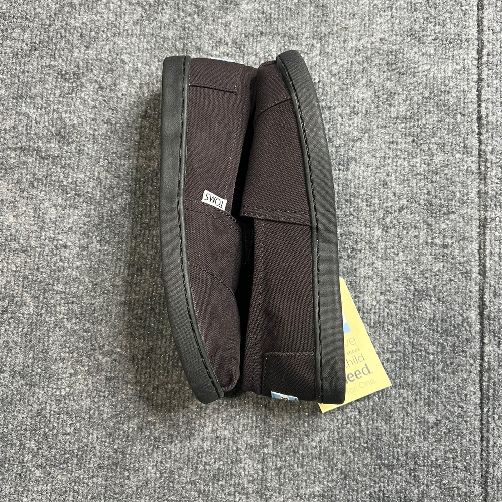 NIB TOMS Youth 5 Classic‎ Black Canvas Slip On Alpargata Shoes 10010530 - Picture 2 of 12